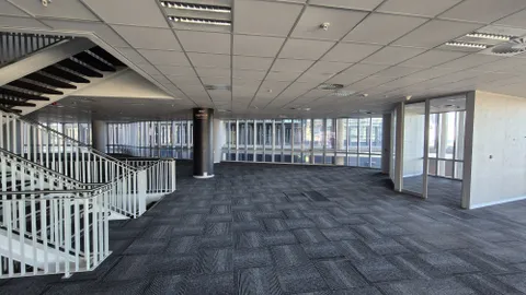 102 Rivonia Road, Sandton has a 984m² Office Space Available To Let (14)